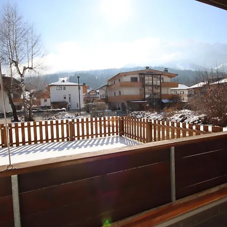 Aurturist S Candido Roulette San Candido Room photo