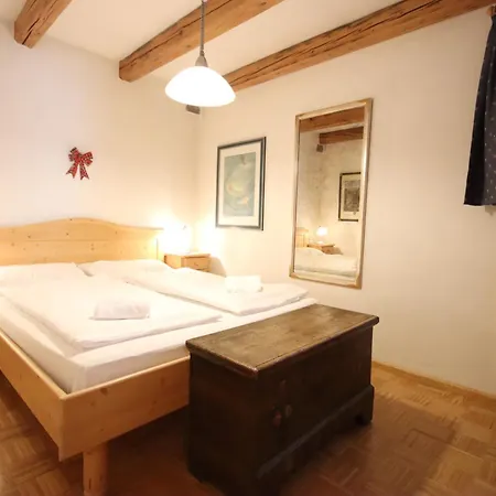 Aurturist S Candido Roulette San Candido Room photo