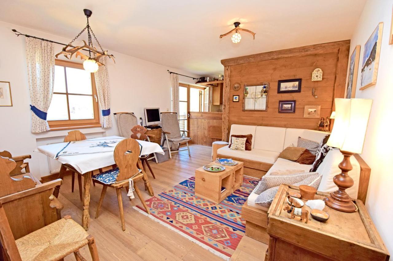 Aurturist S Candido Roulette Apartment *