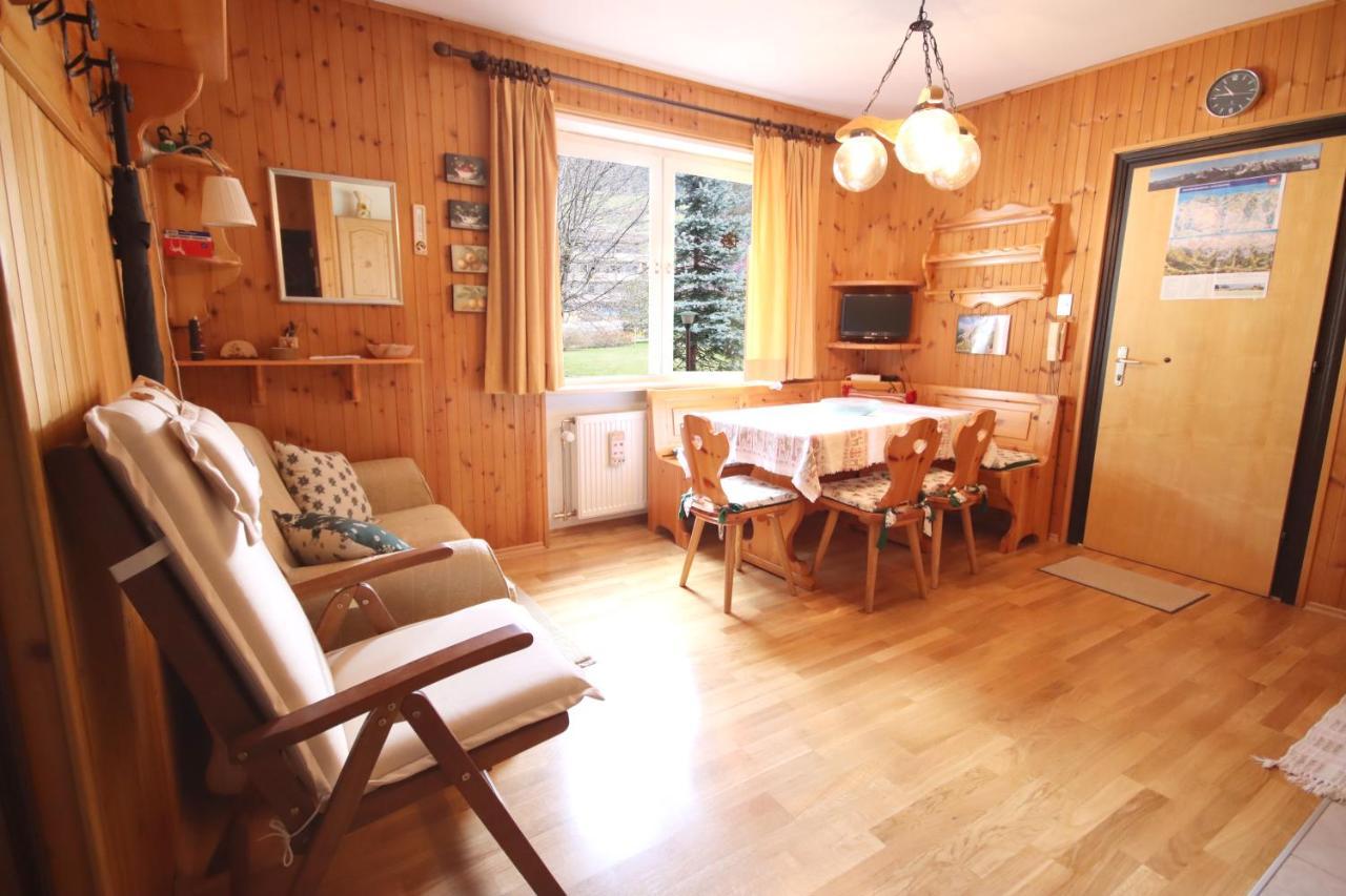 Aurturist S Candido Roulette Apartment *